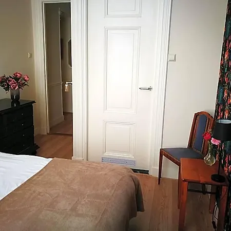 Hotell En
